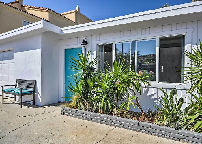 Remodeled Ventura Beach Home With Yard & Fire Pit!